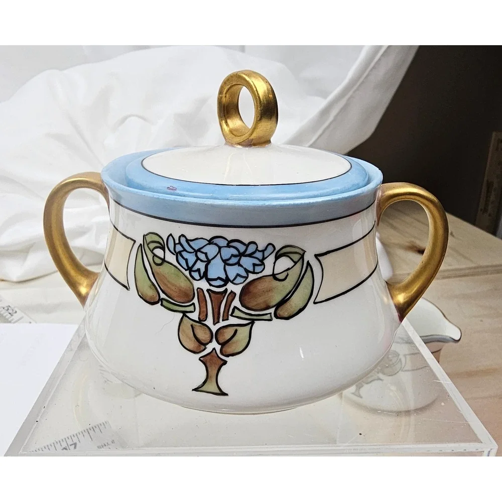 Helenklinger art nouveau